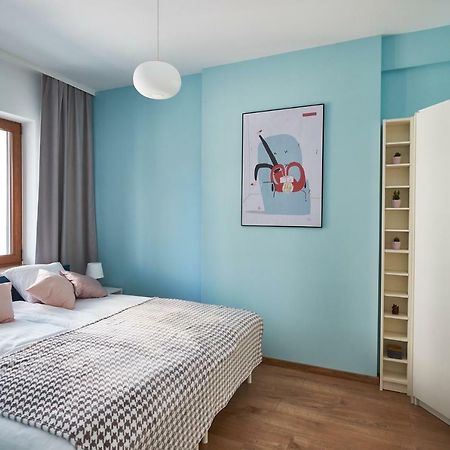 Modern Apartment In Warsaw Exterior photo