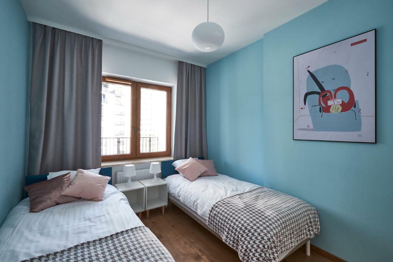 Modern Apartment In Warsaw Exterior photo